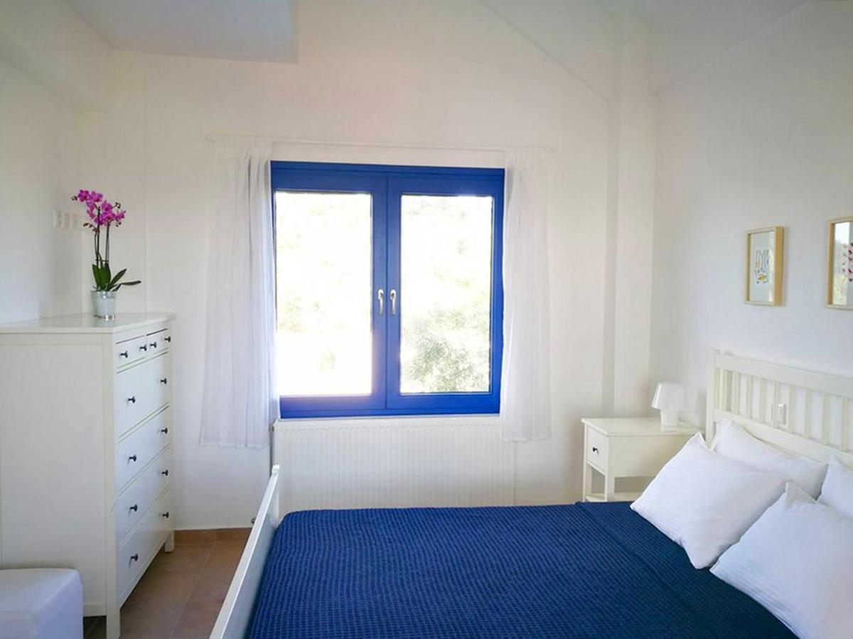 Olive Bay Hilltop Apartments 아몰리아니 외부 사진