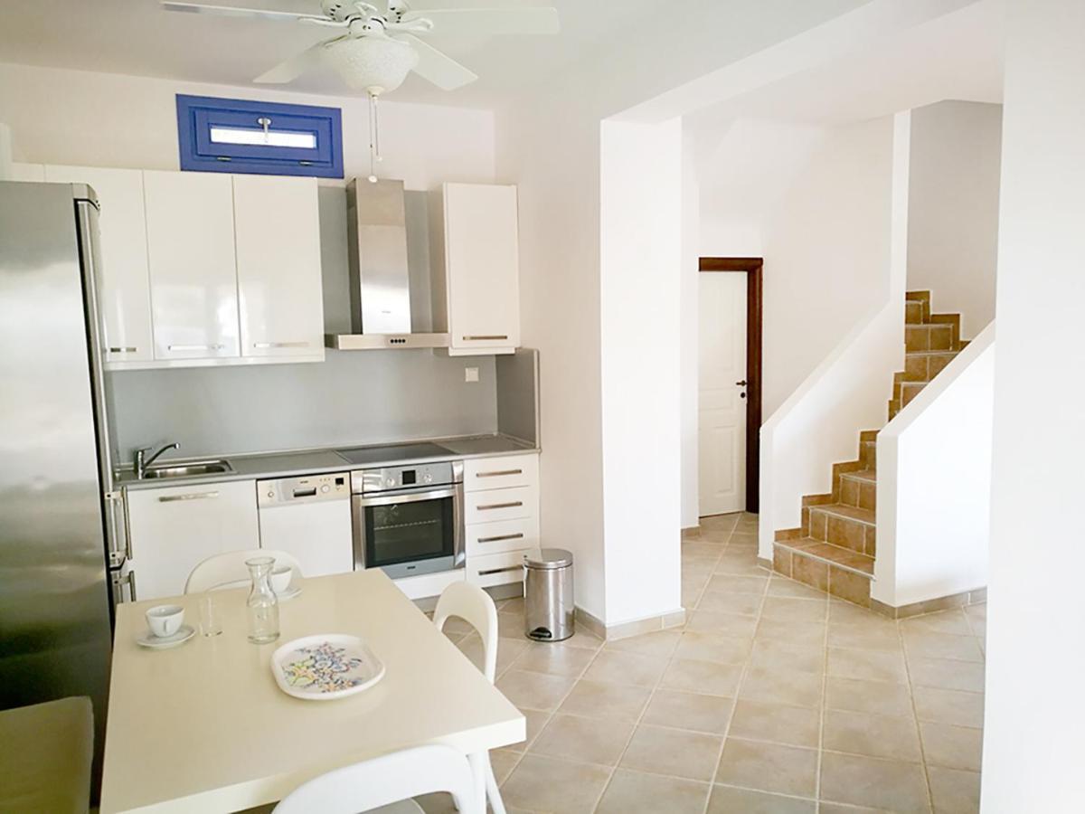 Olive Bay Hilltop Apartments 아몰리아니 외부 사진